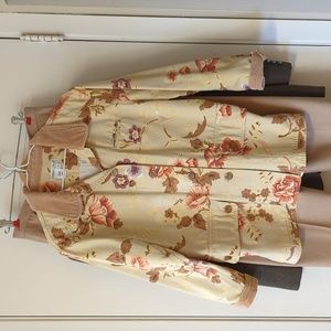 Coldwater Creek Floral print barncoat sz PM Velvet collar and cuffs